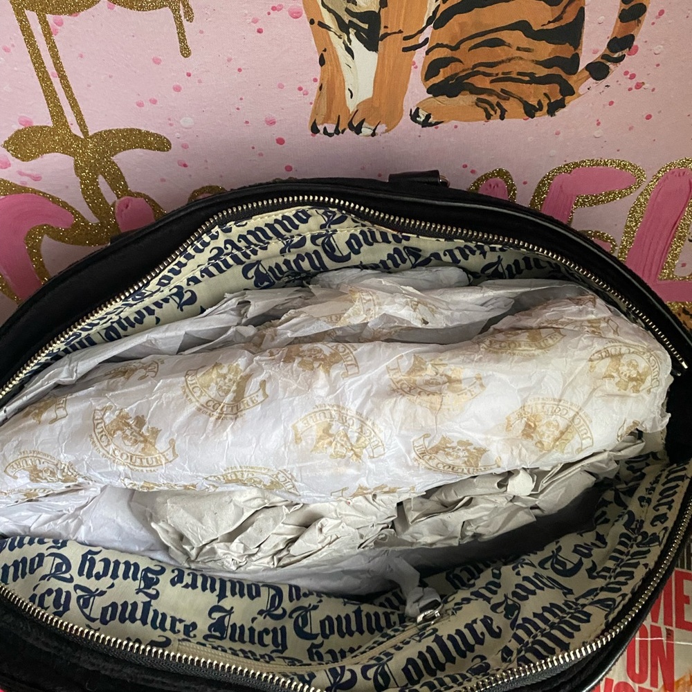 Juicy Couture Bag💕 - Picture 10 of 16